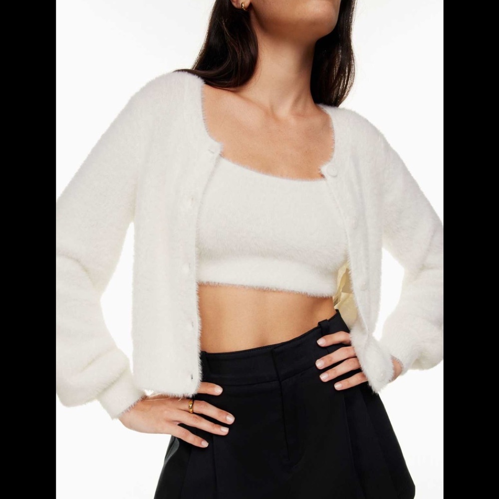 Aritzia Sunday Best Carmen Crewneck Cardigan S in white - Picture 3 of 7